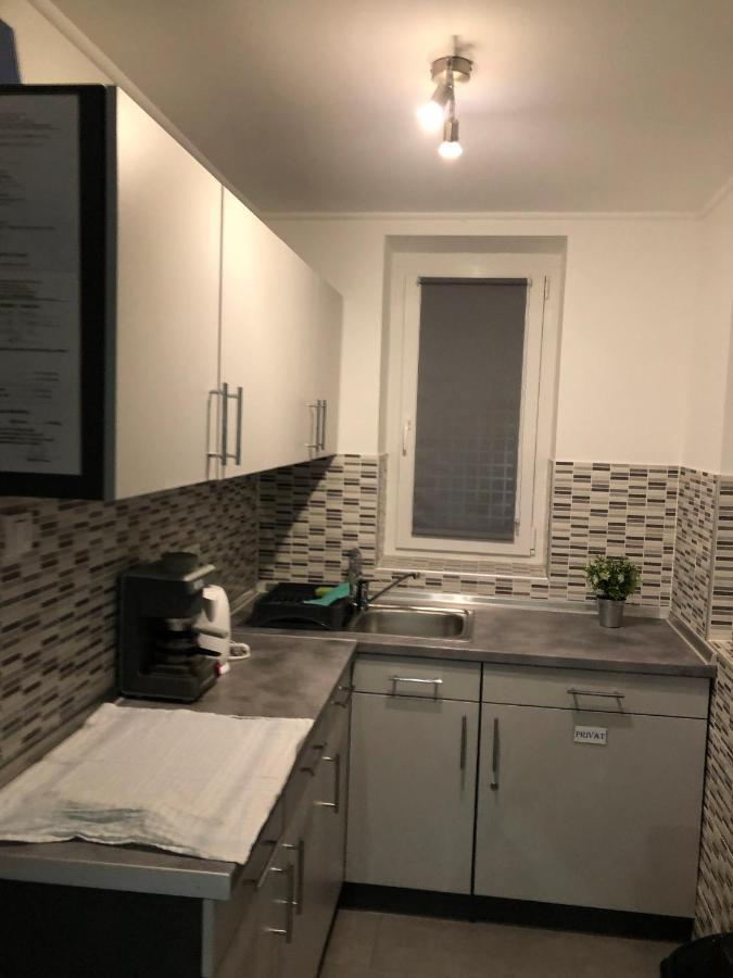 Heni Apartment Bük Exteriör bild