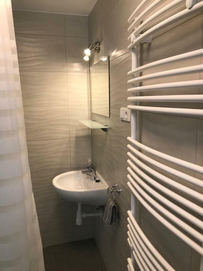 Heni Apartment Bük Exteriör bild